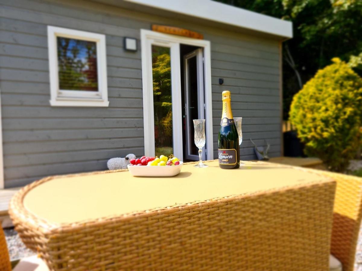 Highland Hottub Retreat, On Nc500 Villa Inverness Buitenkant foto